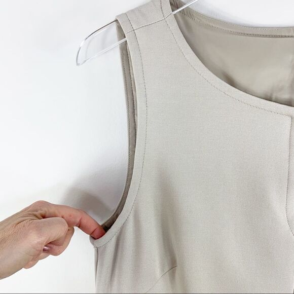 Trina Turk Leatrice Taupe Navy Color-block Sheath Dress w/Pockets Keyhole Neck - Picture 4 of 13